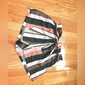 SHEIN paper bag shorts.